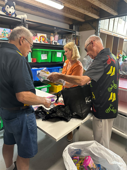 Lions Partners Pack Joy For Young Carers